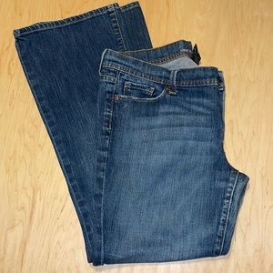 VTG NEW YORK AND CO FLARE 12P JEANS 98% COTTON AND 2% SPANDEX SIZE 12P